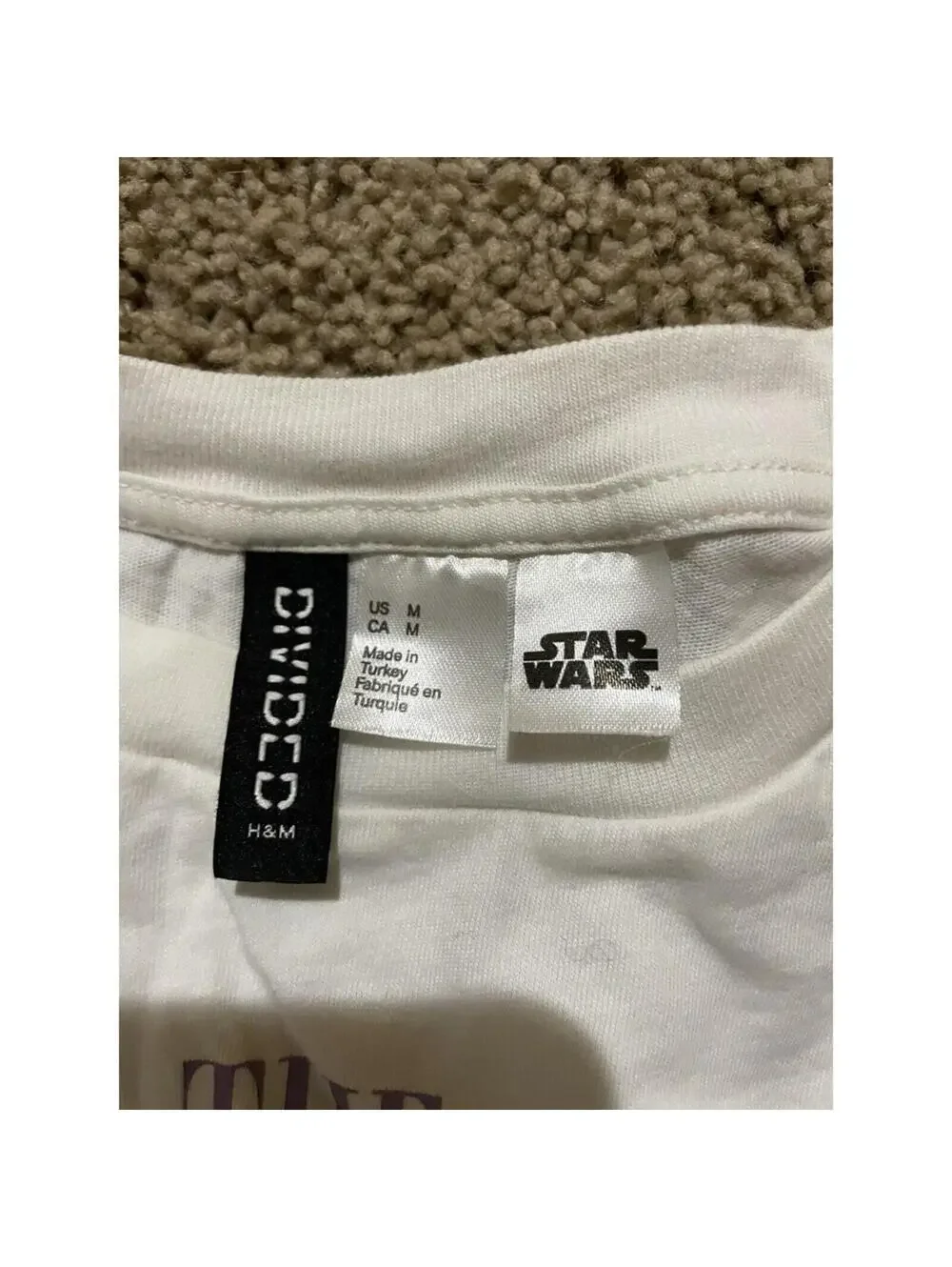 NWOT Junior's Divided by H&M the mandalorian child Star Wars t-shirt M MEDIUM